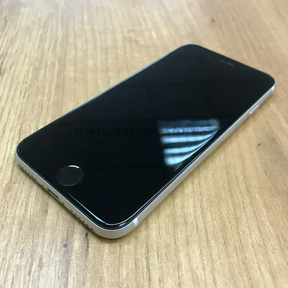 Apple iPhone SE (2020) 64GB White - Zánovní