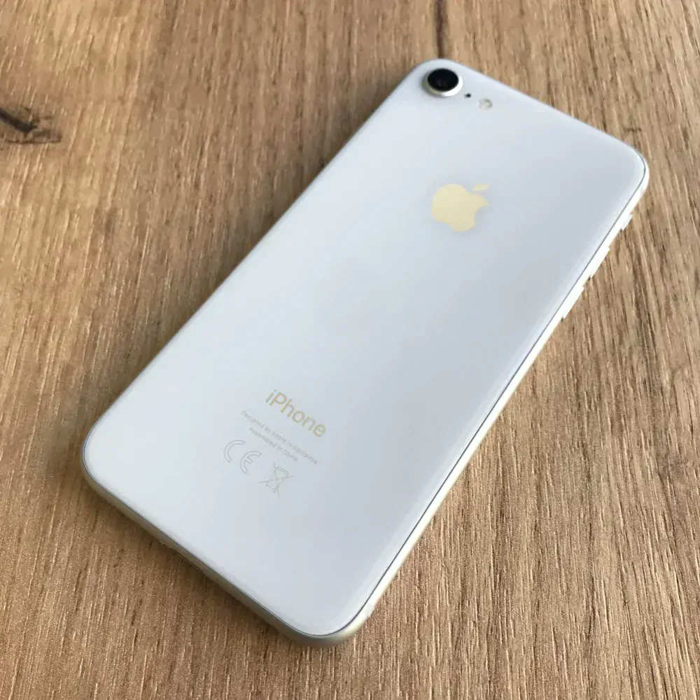 Apple iPhone 8 64GB White - Zánovní